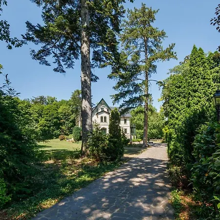 Villa-ottilienruh-spitzweg-suite *