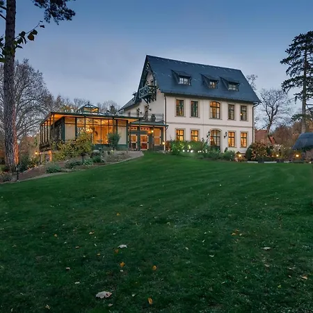 Villa-ottilienruh-spitzweg-suite *